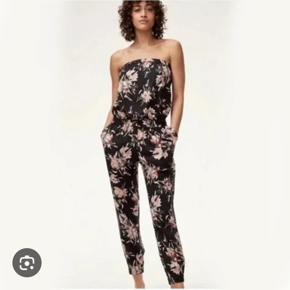 Talula Black and White Floral Jumpsuit with Sleeveless Design - Picture 5 of 5